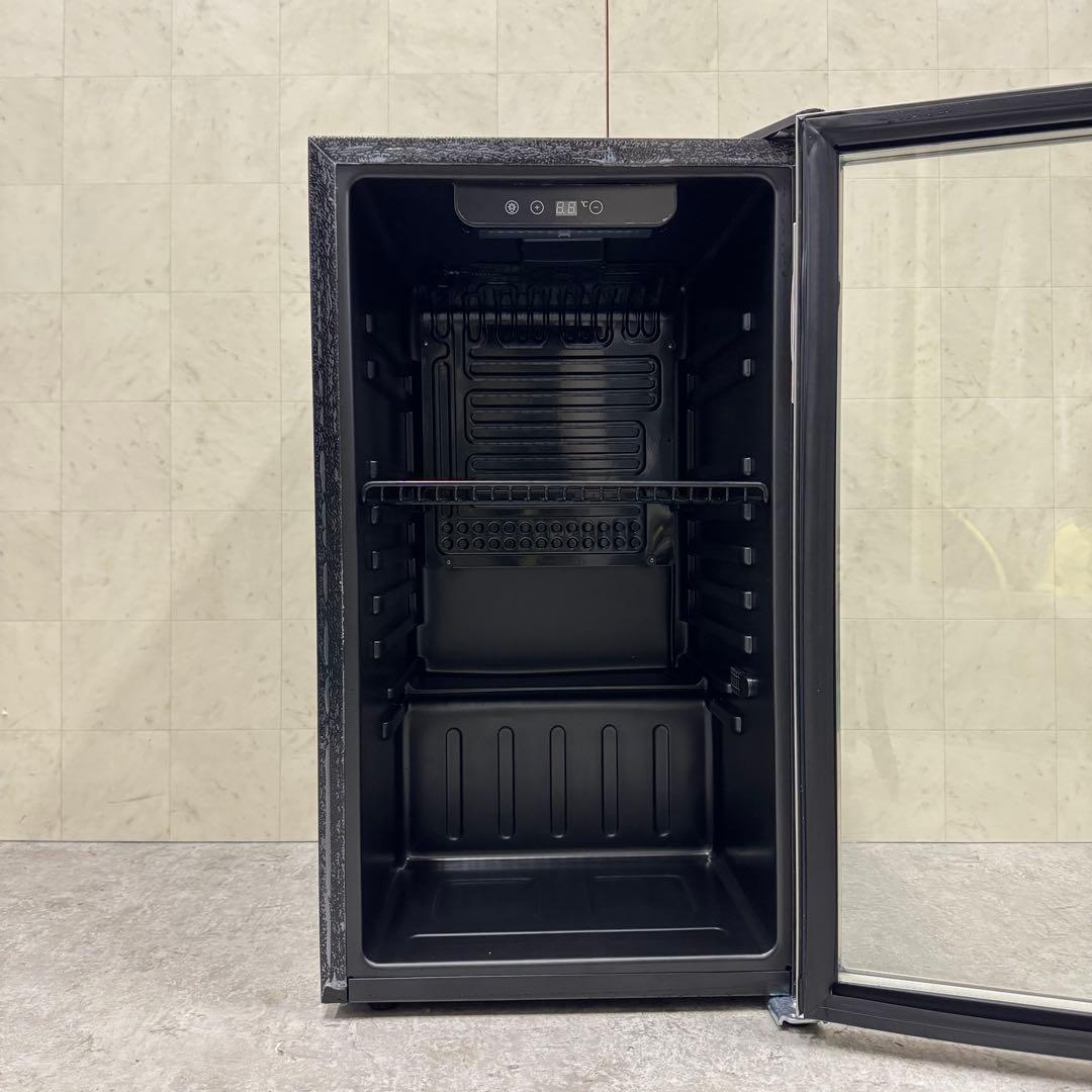 【送料・設置全て無料‼️】Shelddi ガラスドア冷蔵庫 93L 訳あり