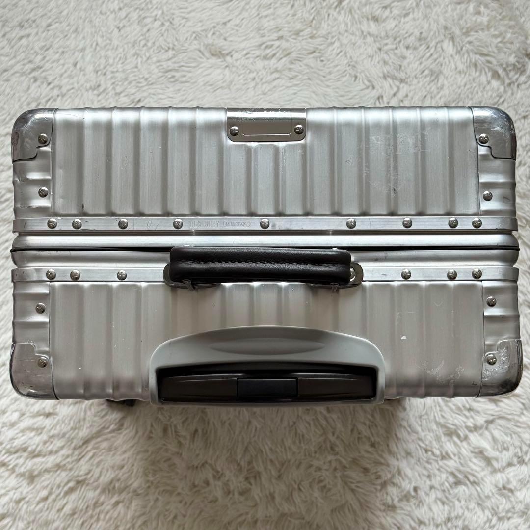 リモワ クラシックフライト 61L TSAロック4輪 廃盤モデル971.63