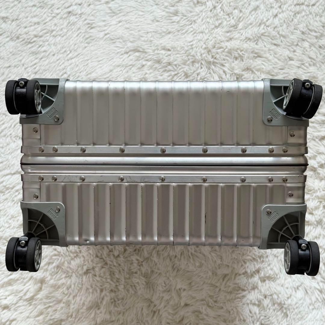 リモワ クラシックフライト 61L TSAロック4輪 廃盤モデル971.63