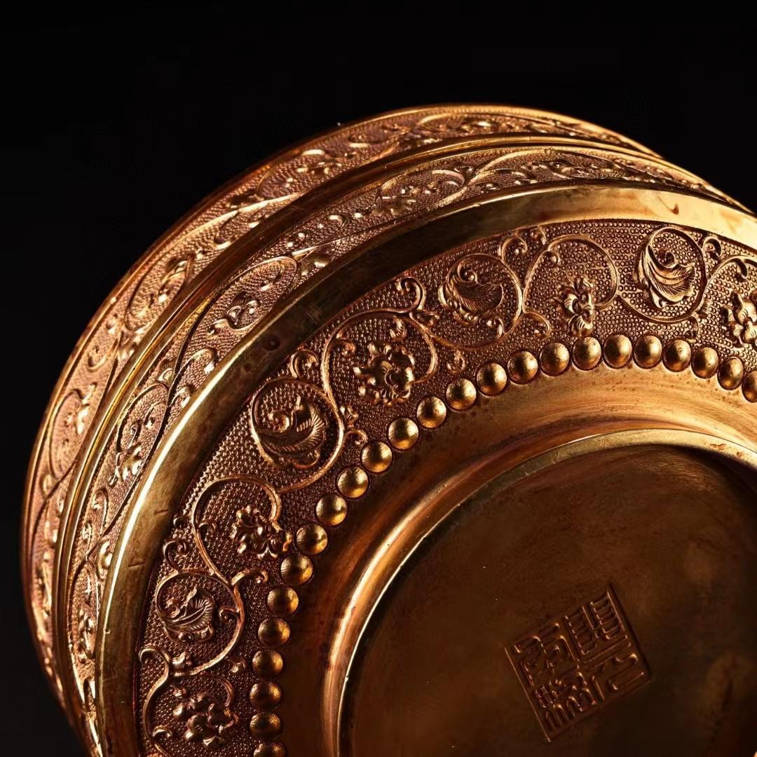 中国古美術・旧藏紫銅鎏金龍の首飾箱・細密彫・純手作り・高浮彫・文房・置物・茶道具