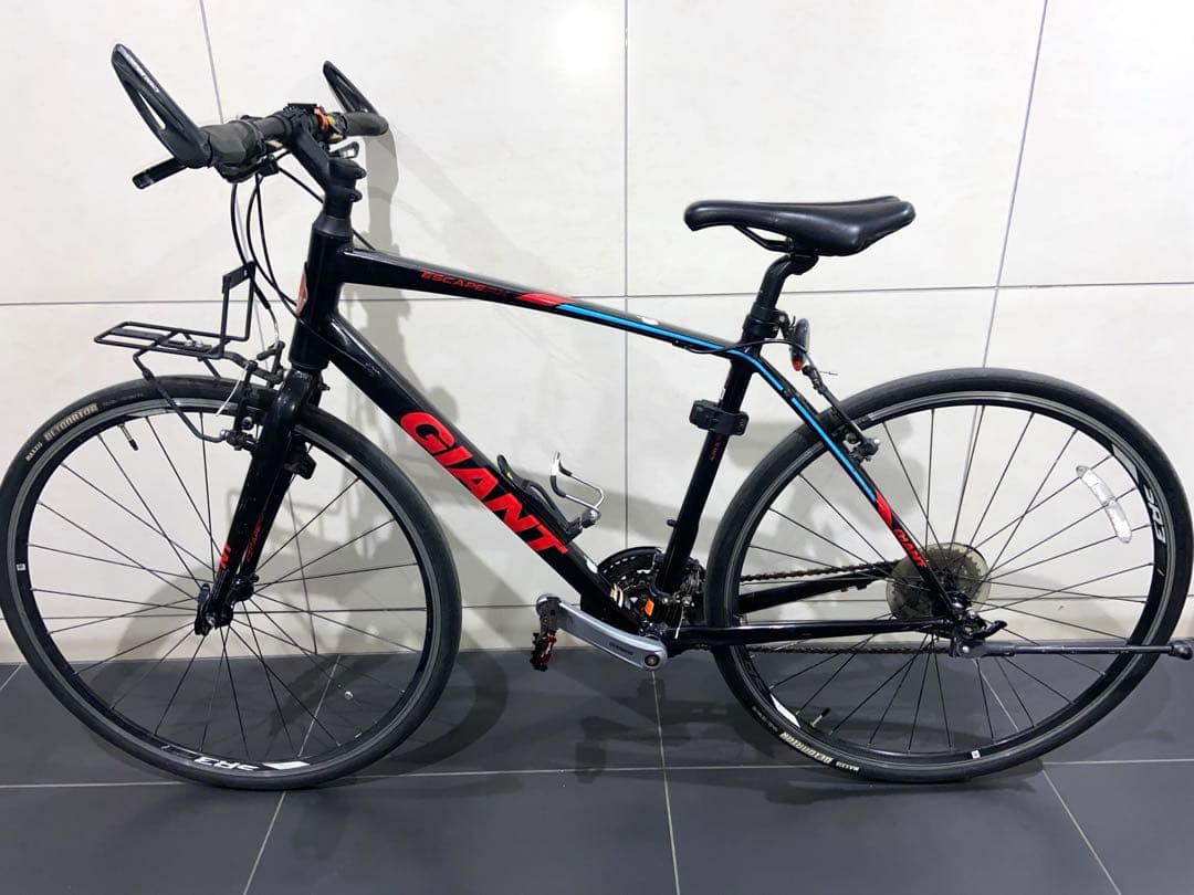 GIANT ESCAPE RX3 クロスバイク　ジャイアント　エスケープ　自転車