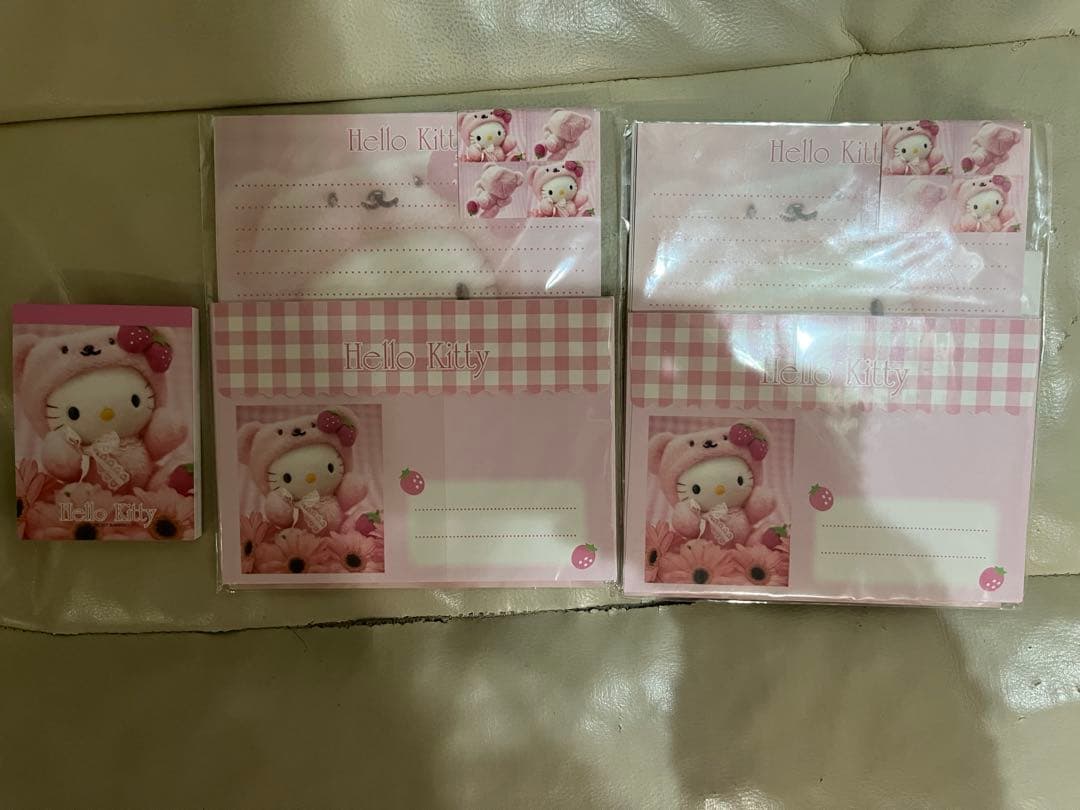 サンリオ　ハローキティ　いちごベア　レターセット　メモ帳　まとめ売り