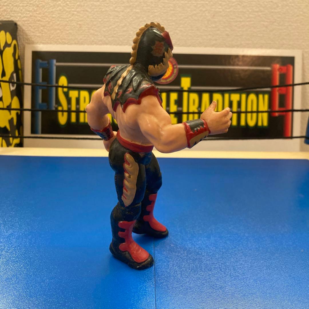 ウルティモ・ドラゴン　CMLL フィギュア