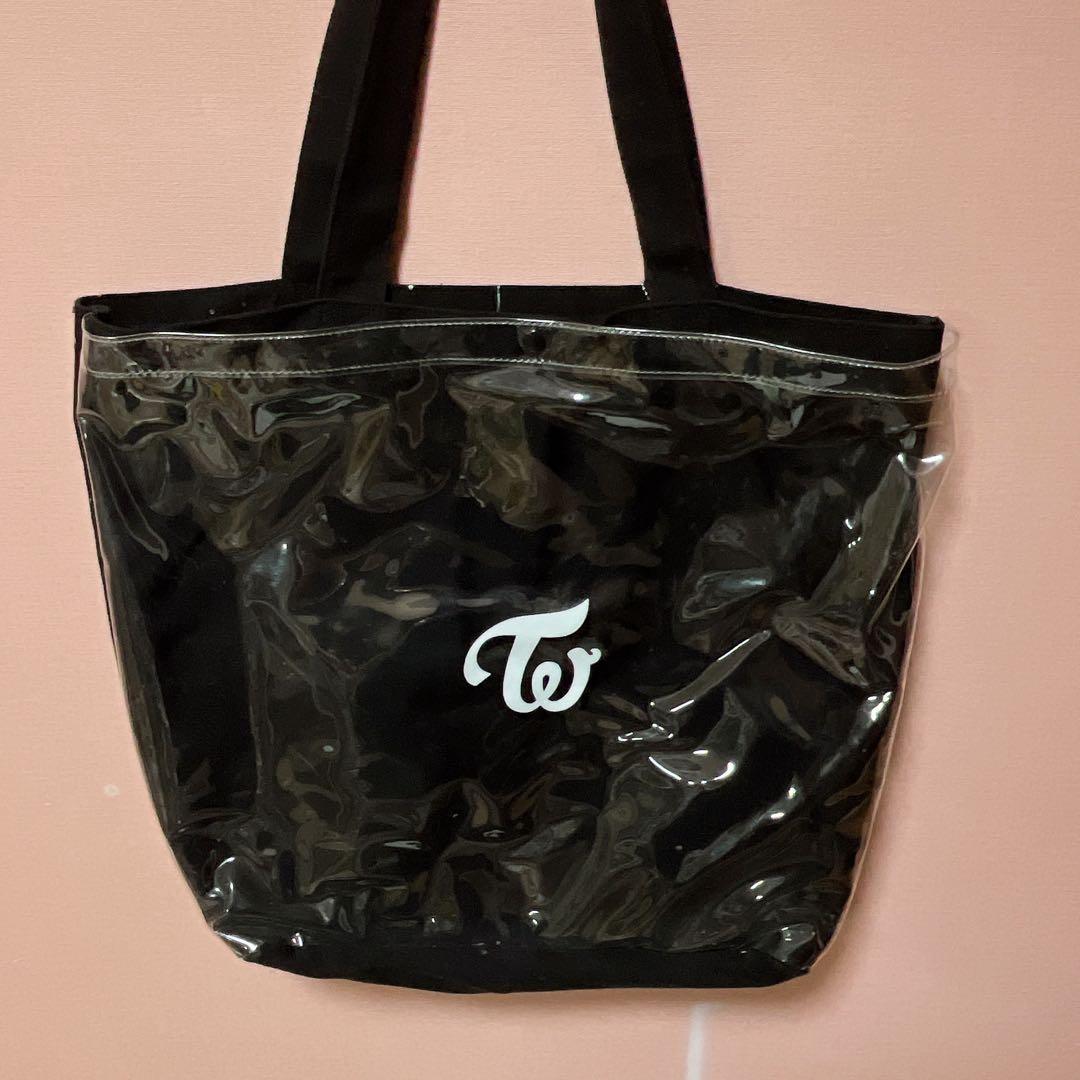 TWICE モモ 缶バッジ 痛バ バッグ