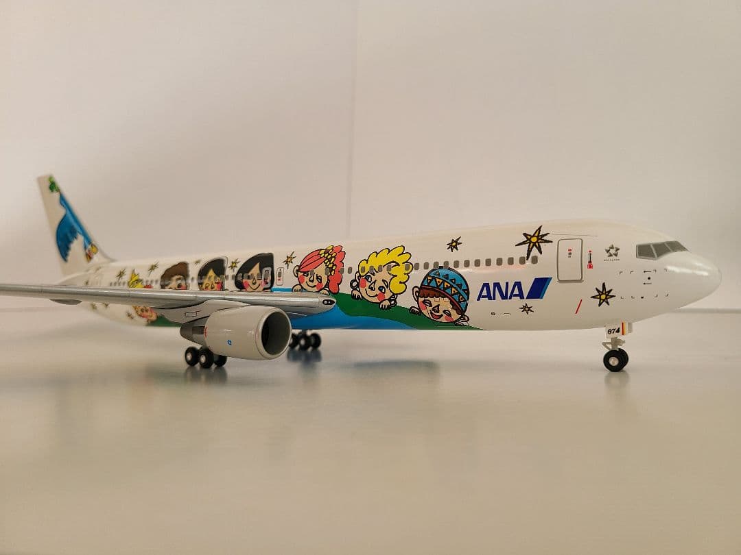 専用品/ ANA 全日空 特別塗装 ゆめジェットJA8674 1/200