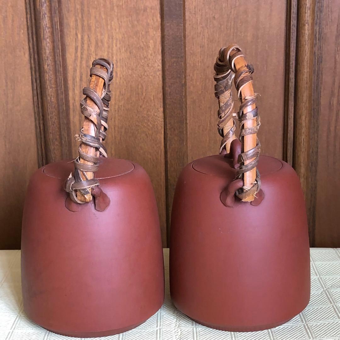 初代常山作　常滑焼土瓶壱対　朱泥　瓶　骨董品　年代物　古物　名工　在名印有