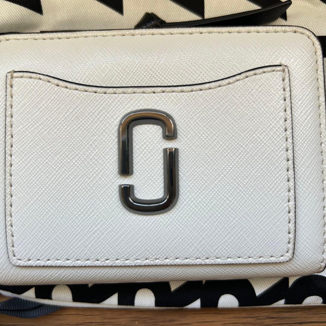 MARC JACOBS マークジェイコブス　財布