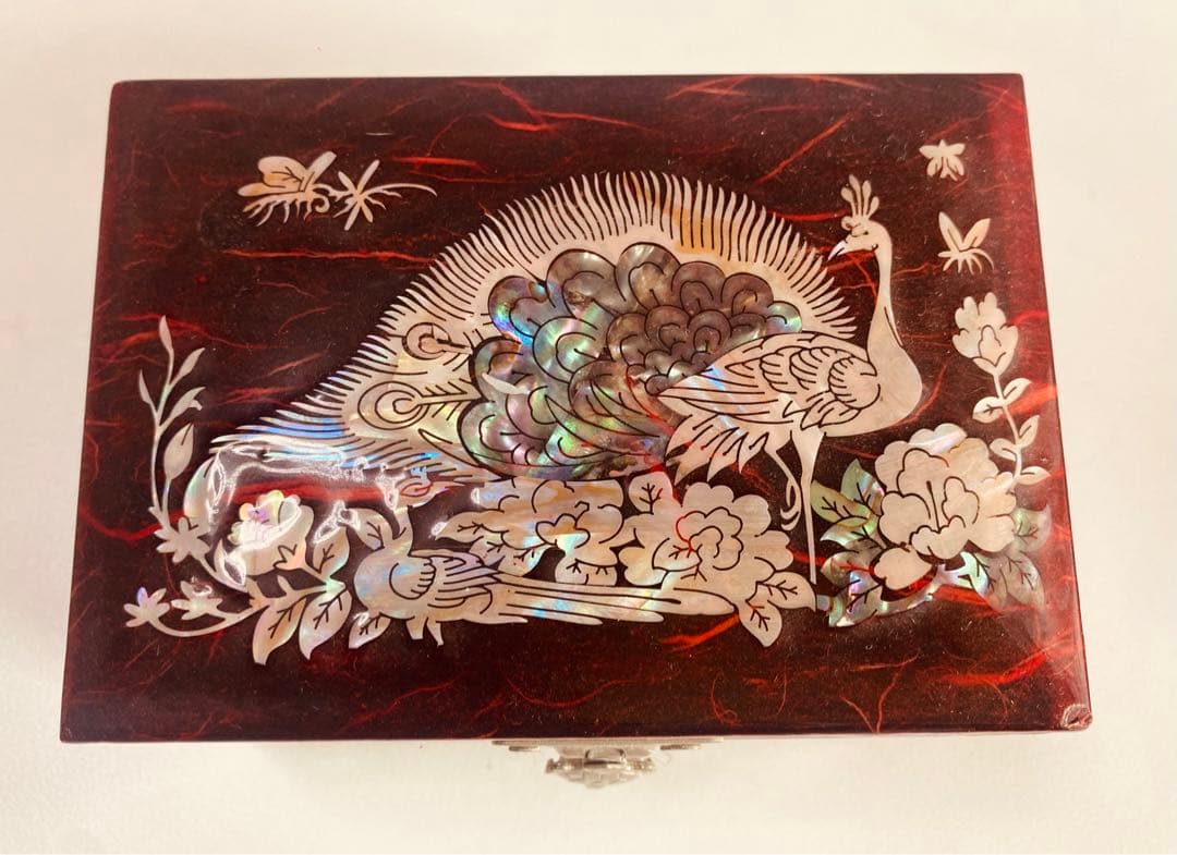 貝殻細工 韓国の伝統ゴージャスなジュエリーボックス　宝石箱　鏡付き