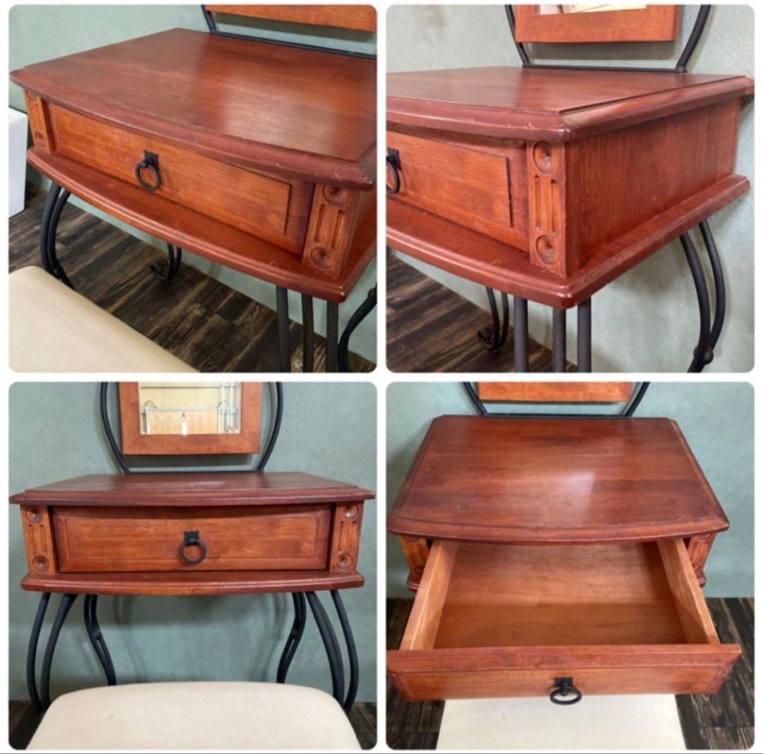 優美な曲線を描く ロートアイアン ドレッサー スツール別売り