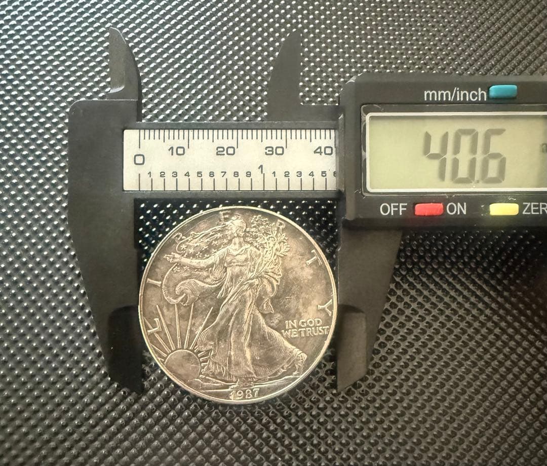 ロ*ン様 1月3日迄新春特価　1987年 シルバーイーグル1オンス銀貨