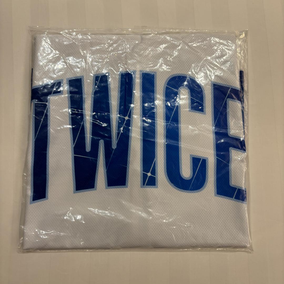 アイドル twice this is for world tour uniform XL