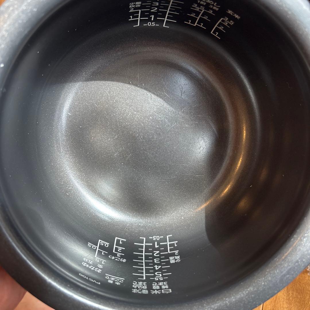 [本日まで]TIGER 土鍋ごはん釜 ブラック　5.5合　圧力IH 説明書付き