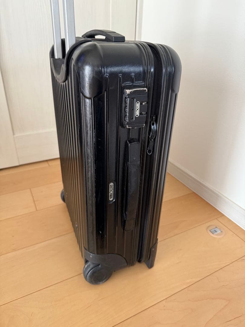RIMOWA SALSA 33L 2輪