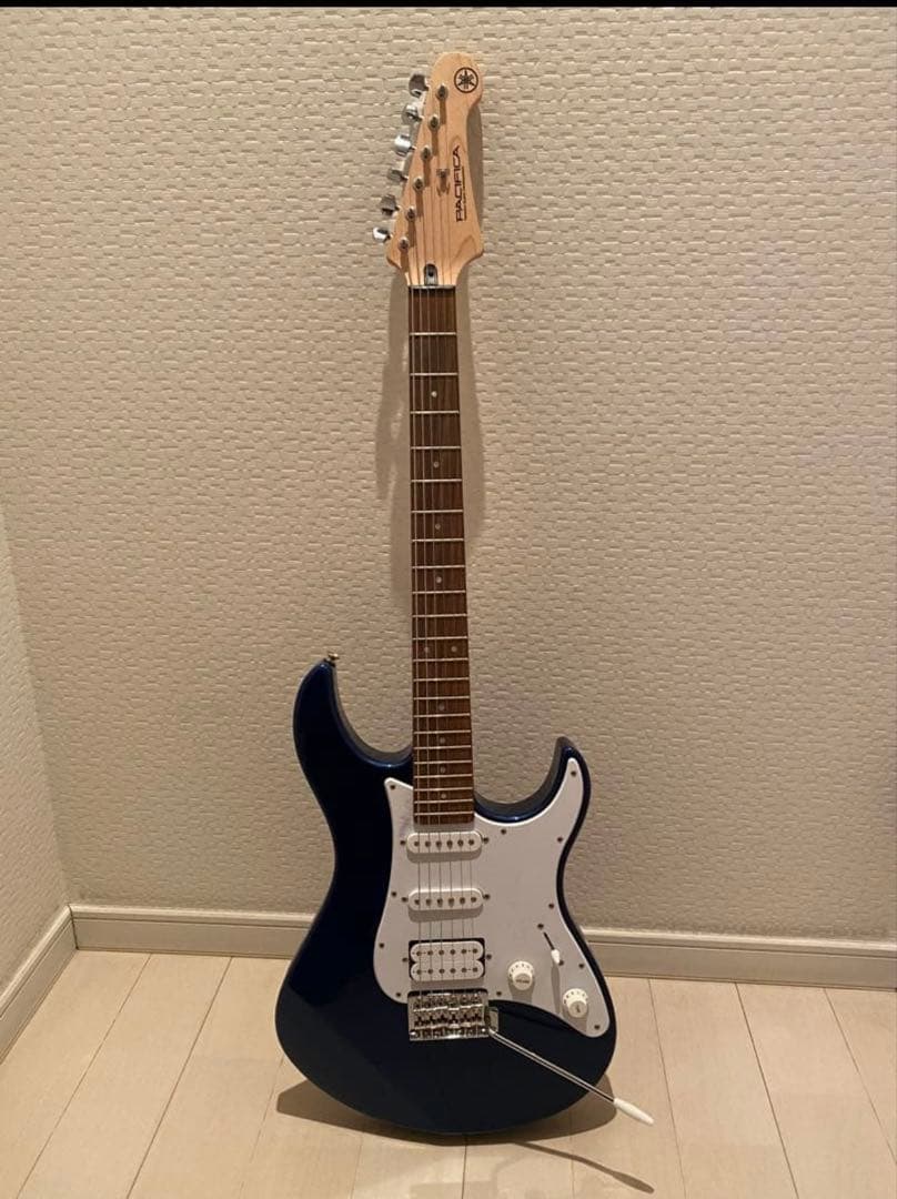 YAMAHA PACIFICA012 エレキギター