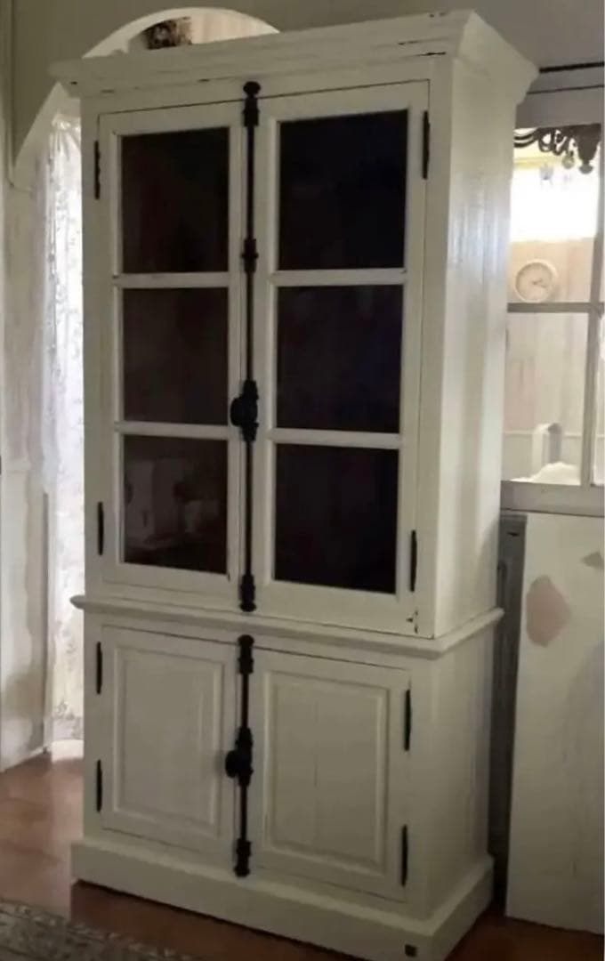 専用page〜✴︎フランスヴィンテージ✴︎グレモン錠ガラスキャビネット　リペア済み