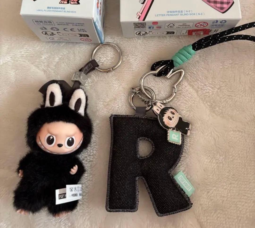 POPMART イニシャルラブブ 【R】セット