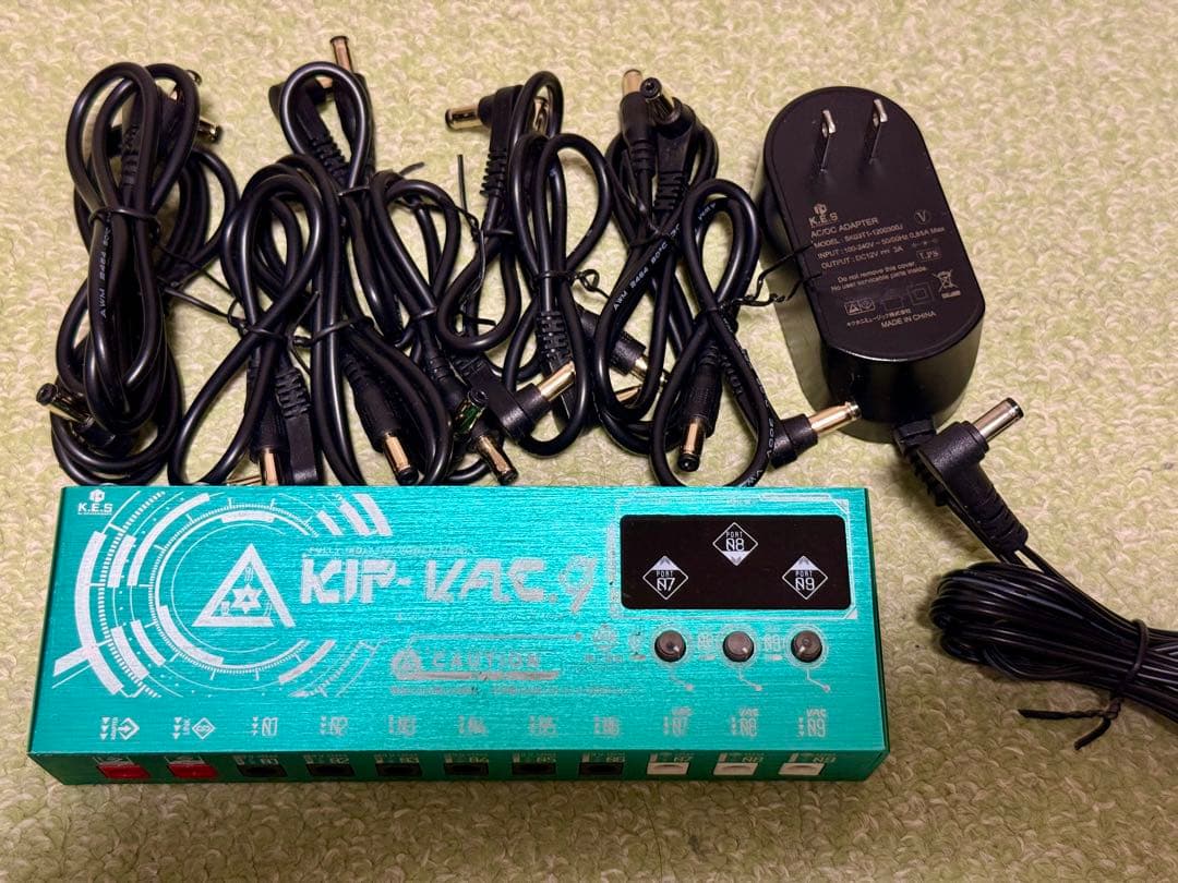【18V対応・可変電圧】K.E.S KIP-V.A.C.9 パワーサプライ