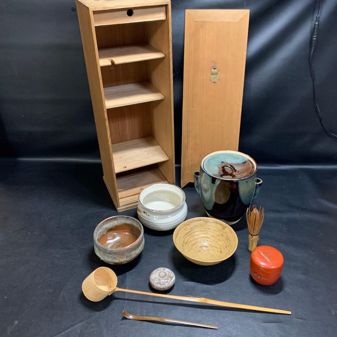 茶箱　茶道具セット　古物　歴史　棗　茶碗　水差し　茶灼　銘有