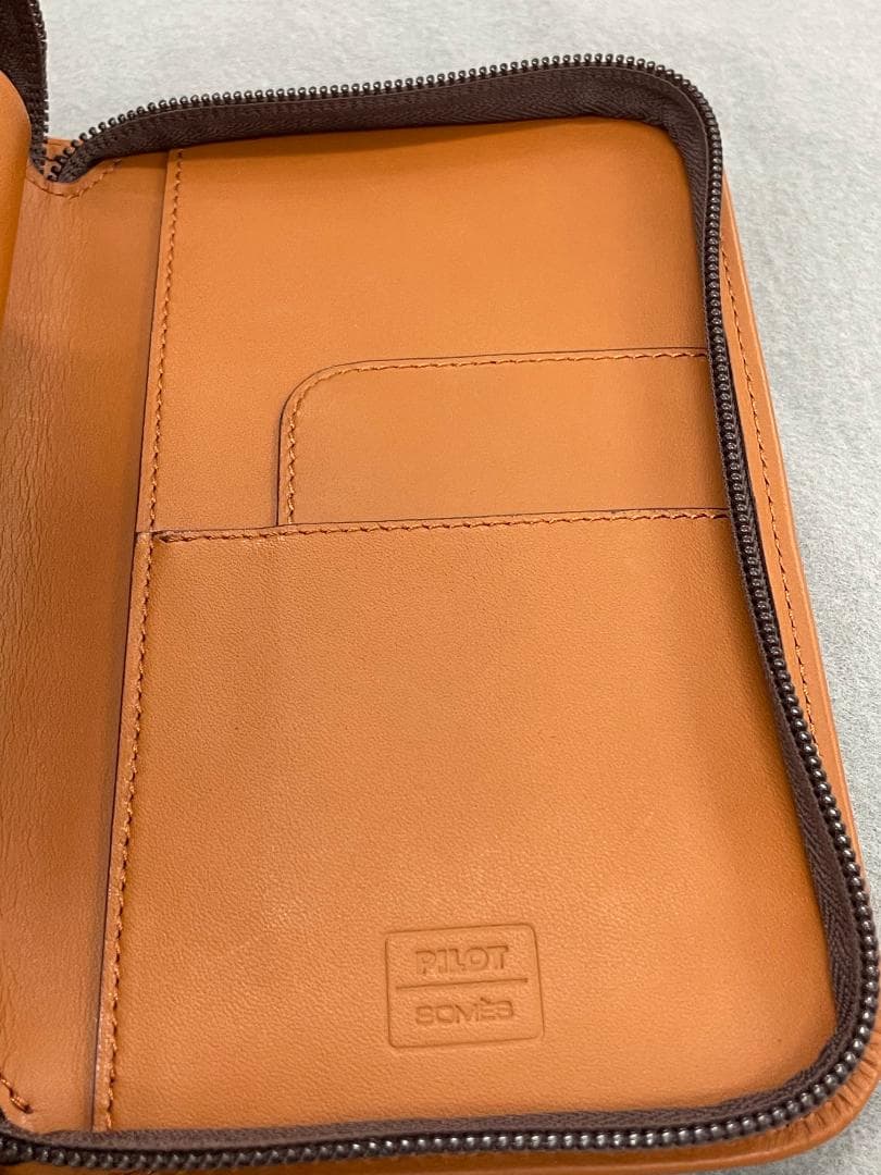 【未使用】PILOT×SOMES ペンケース ラウンドファスナー式SLPC-01