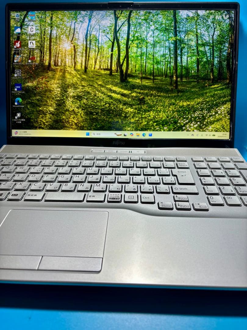 富士通 LIFEBOOK AH56/E2 i7 10510U SSD 2TB