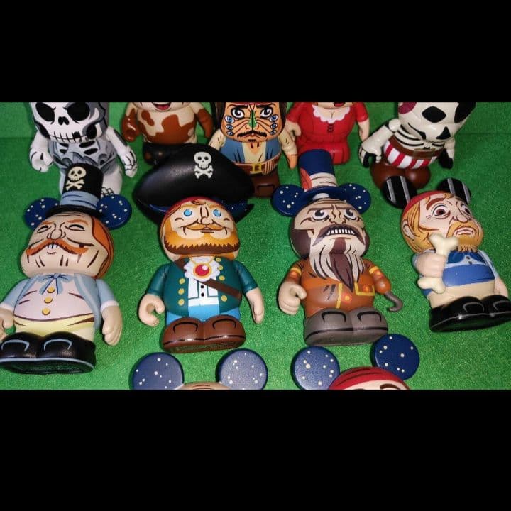 ディズニー　バイナルメーション　フィギュア　カリブの海賊　ジャックスパロウ