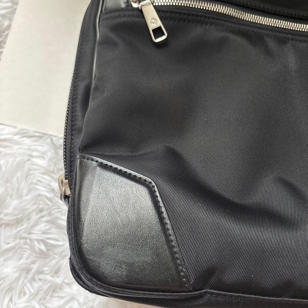 サムソナイト　ビジネスバッグ「エピッド 3」シリーズのブリーフケースEXP