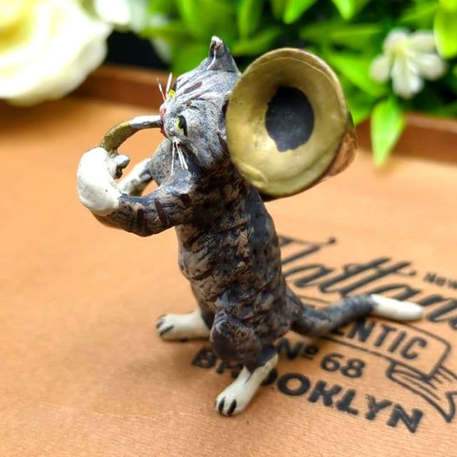 ヴィエナブロンズ コールドペイント 擬人化した猫の音楽隊
