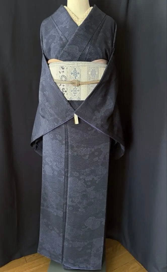 【小紋】徳島県阿波天然藍染 天然灰汁醗酵建 藍染の奥ゆかしさの魅力大