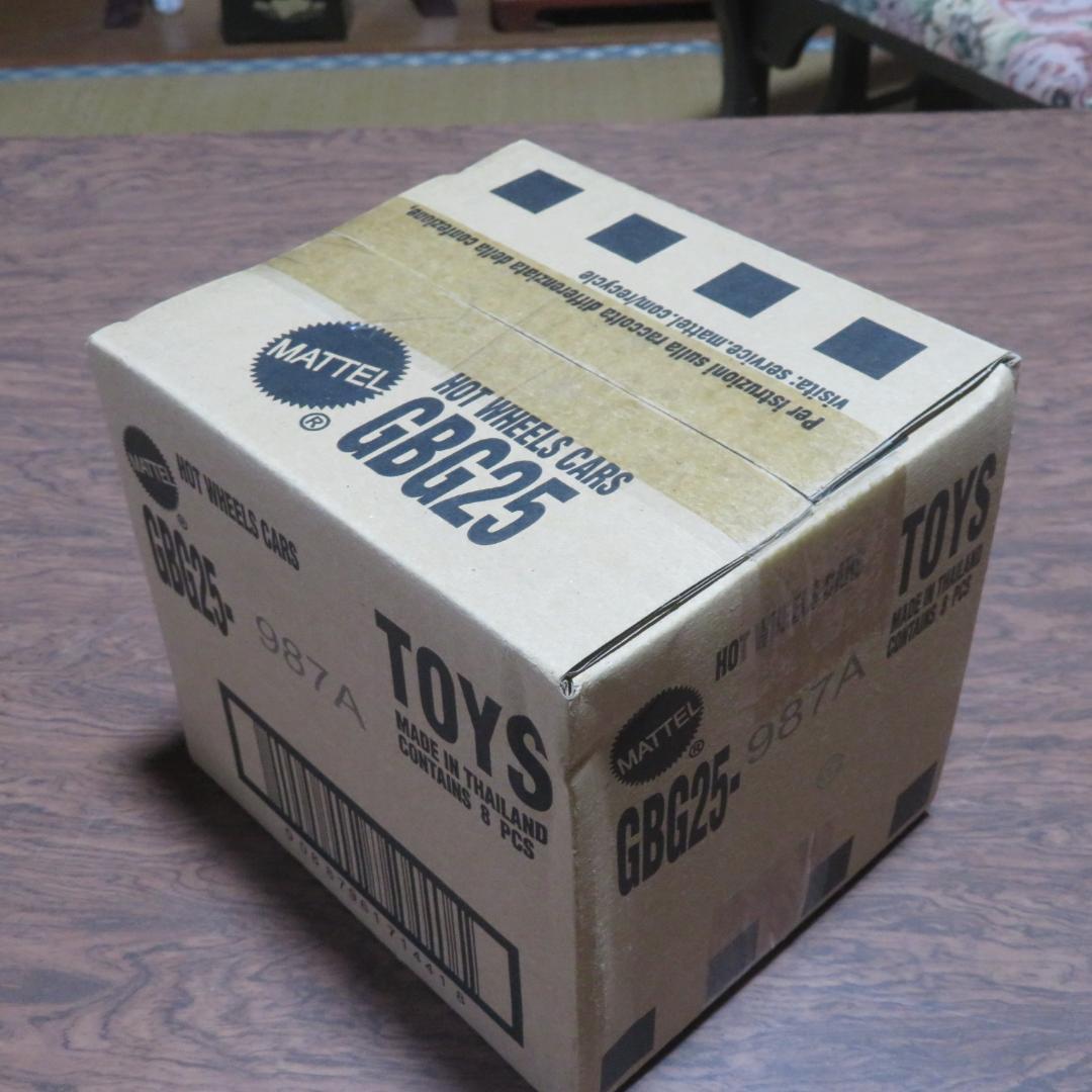 Hot Wheels マリオカート 8台入り BOX販売　987A-GBG25