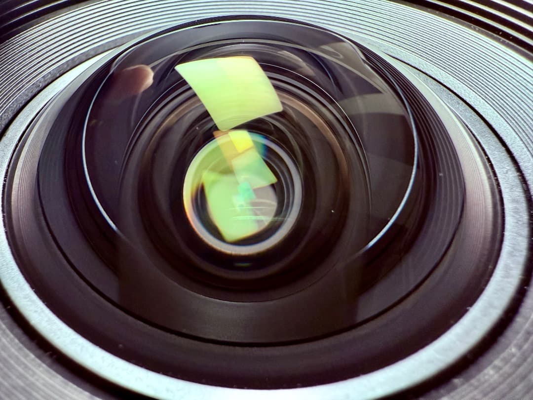 【美品】SONY SEL14F18GM 広角単焦点レンズ G Master