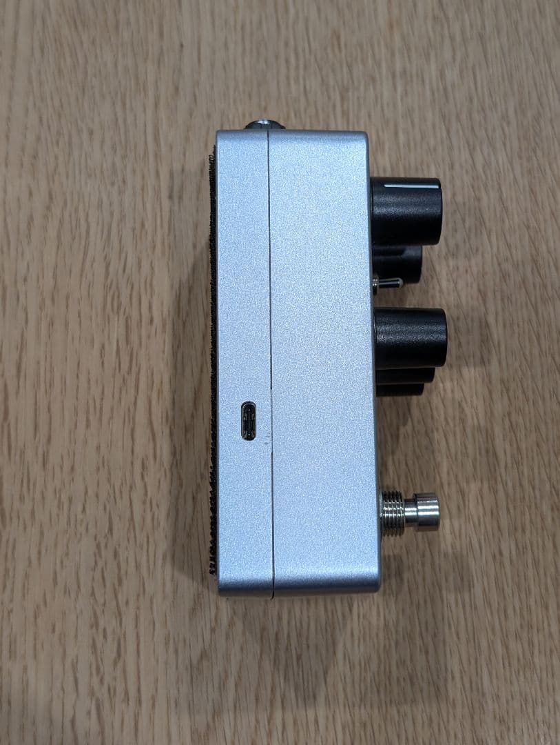 Universal Audio UAFX 1176 コンプレッサー