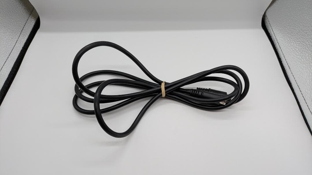 ADAM AUDIO D3V アクティブスピーカー