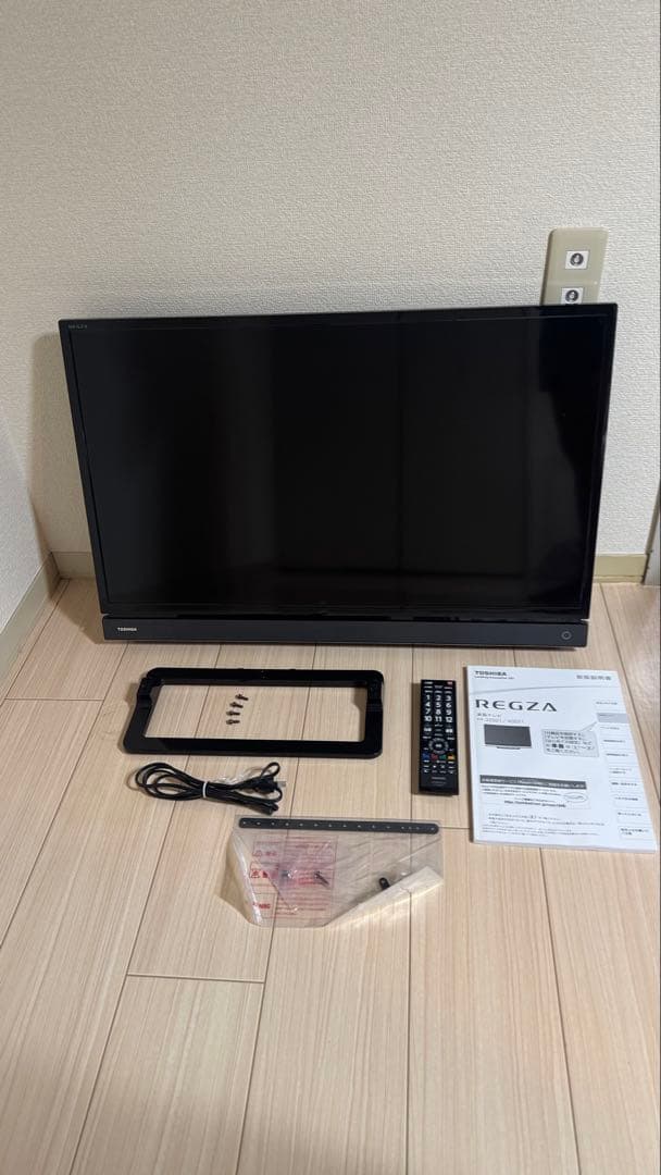 TOSHIBA REGZA 32インチ テレビ
