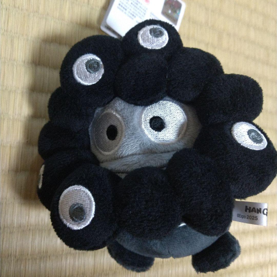 黒 サンリオ ミャクミャク ハンギョドン カラビナ