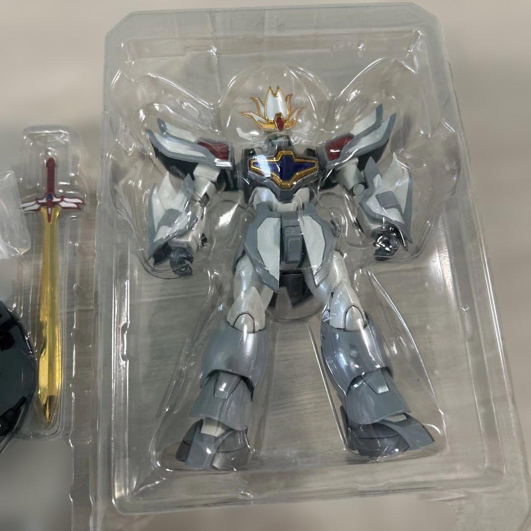 t686 HI-SPEC ハイパーグランゾート メタリックver