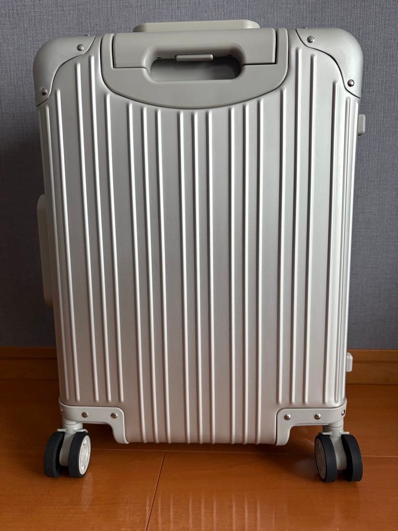 メルセデスベンツ⭐︎ノベルティ キャリーケース32L (機内持ち込み可能) 未使用