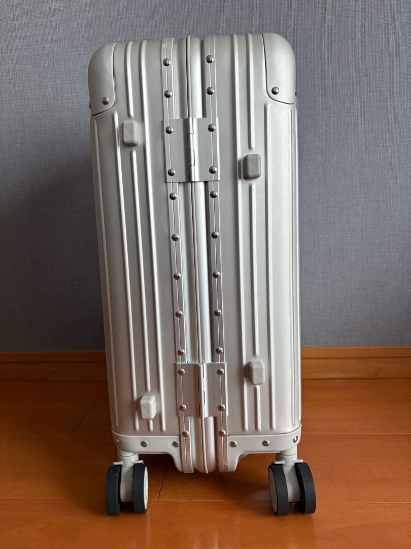 メルセデスベンツ⭐︎ノベルティ キャリーケース32L (機内持ち込み可能) 未使用