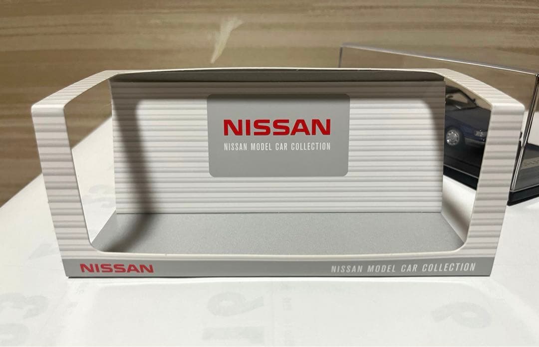 ディーラー特注 1/43 Nissan Leopard F31 Ultima