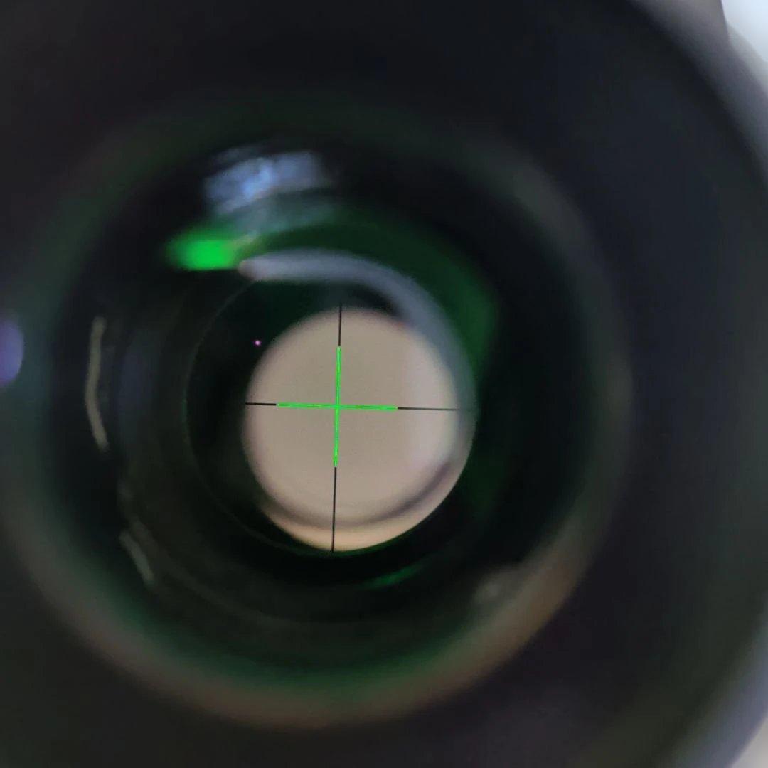 3色イルミネーテッド ライフルスコープ マウント付 1.5-4x30