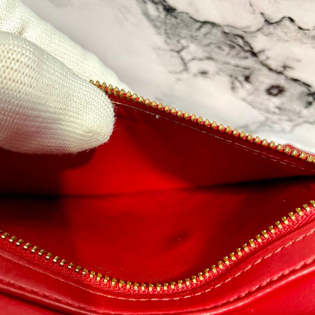 ルイヴィトン　ウォーカーウォレット　レッド