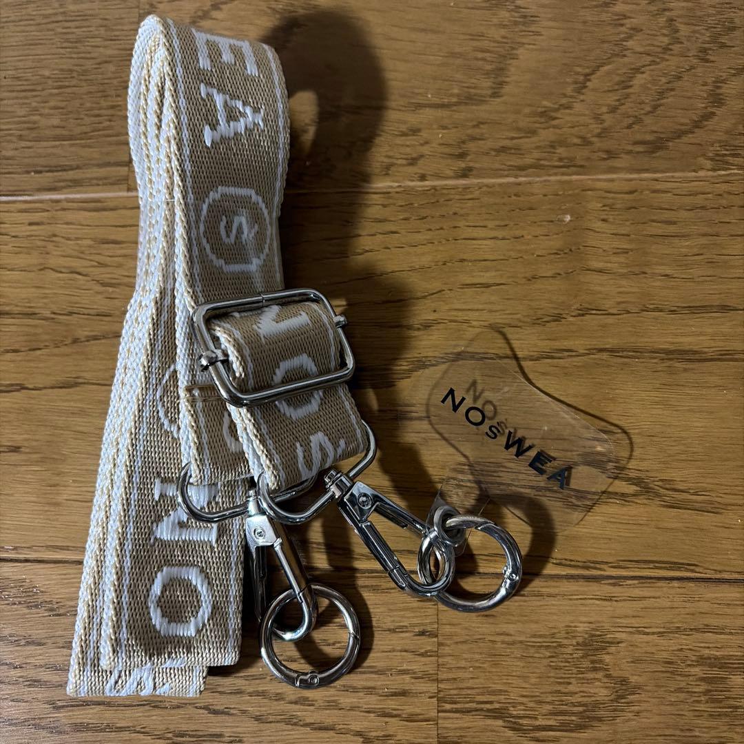【美品】NOśWEA 花村想太スマホショルダーストラップ ベージュ