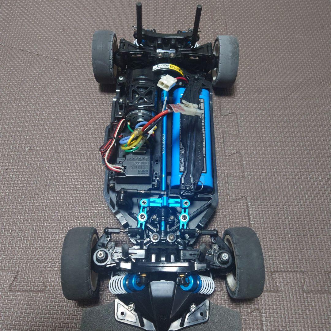 タミヤ　TT-02　(ヤリス組み立て途中ボディ付き)