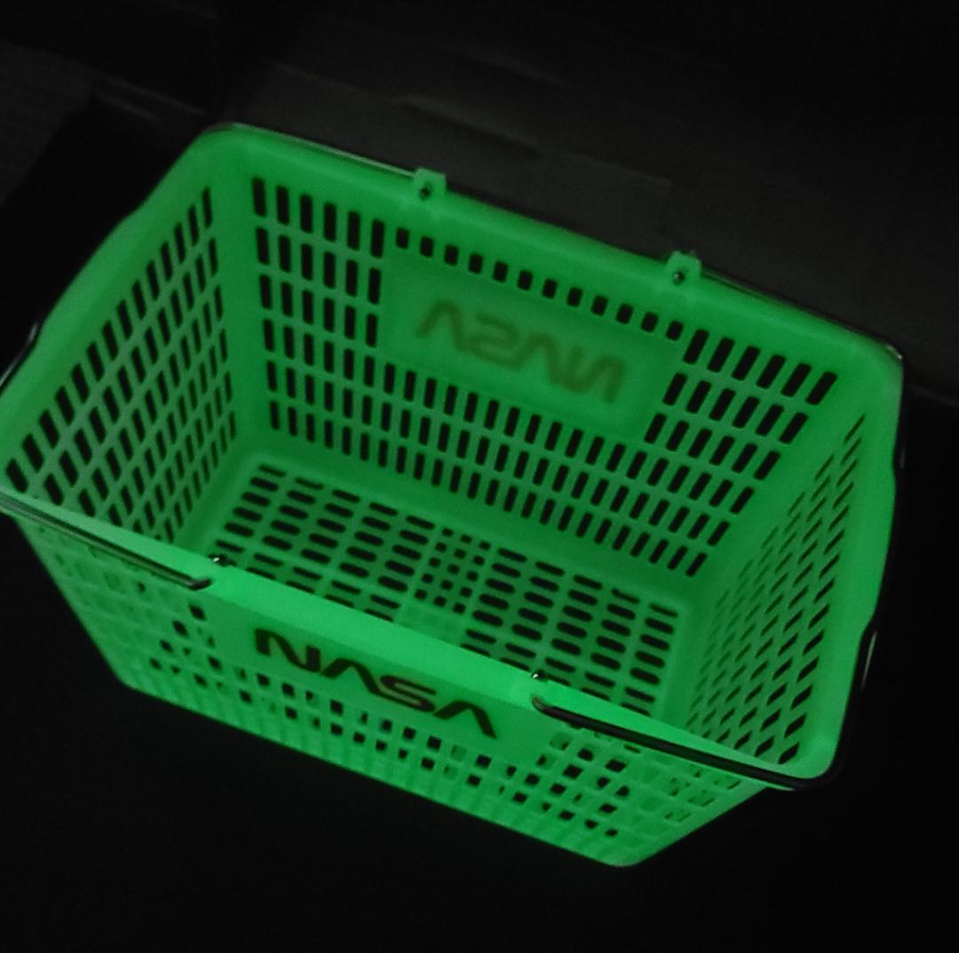 【2個セット】「蓄光」　NASA ショッピングバスケット 買い物かご