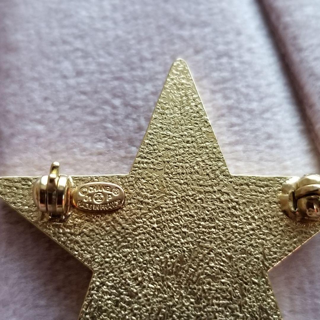 CHANEL　スター ブローチ　ココマーク刻印有り　星形 ヴィンテージ　レア