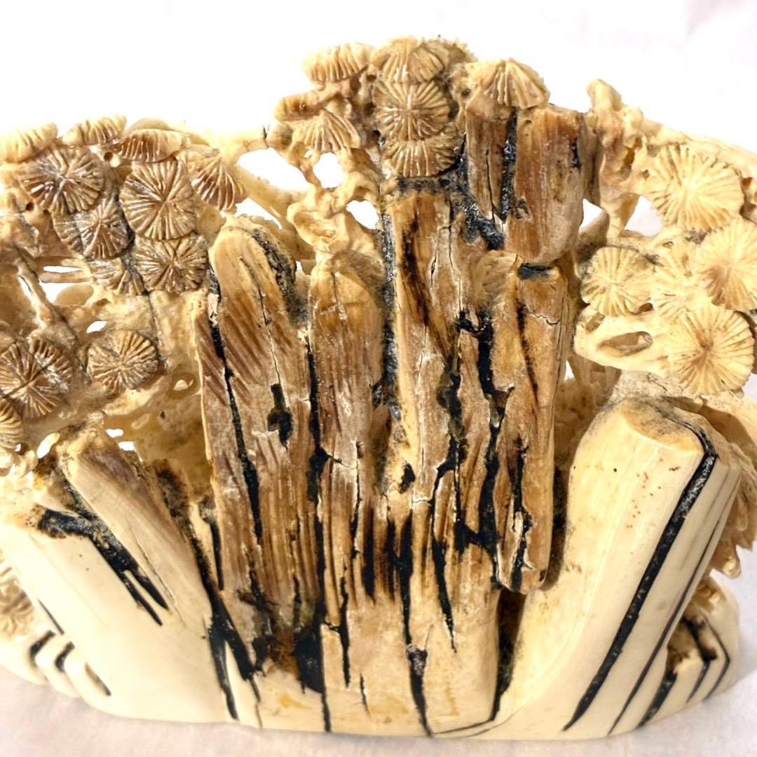 マンモス牙彫刻　細密彫刻鶴