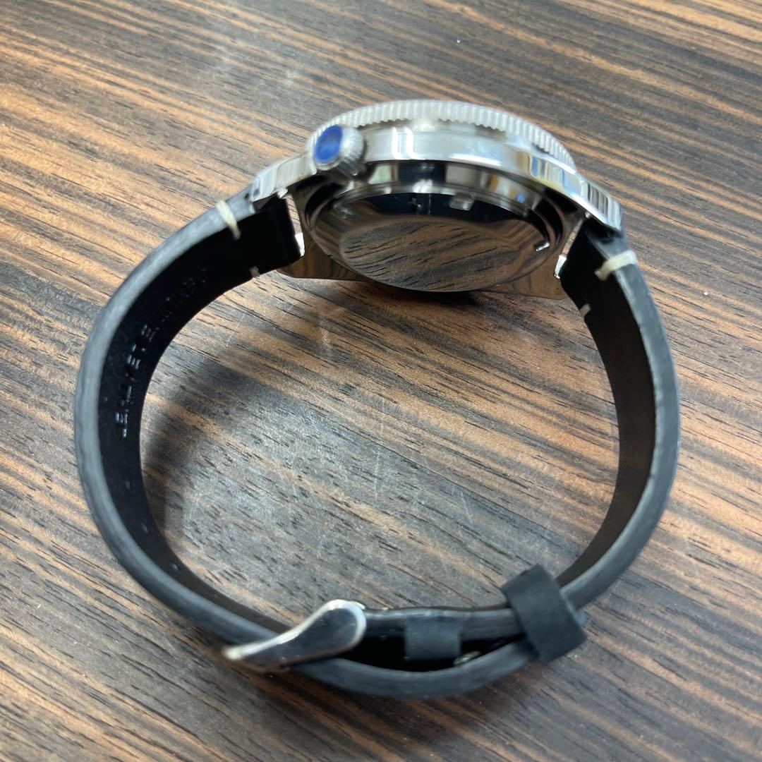 ノーロゴ自動巻　オマージュダイバー200m NH35Aレザーブレス