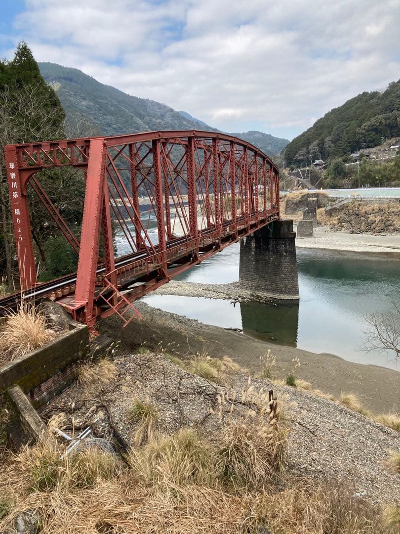 球磨川第一橋梁　鉄道橋の建設 モノクロ写真 ①