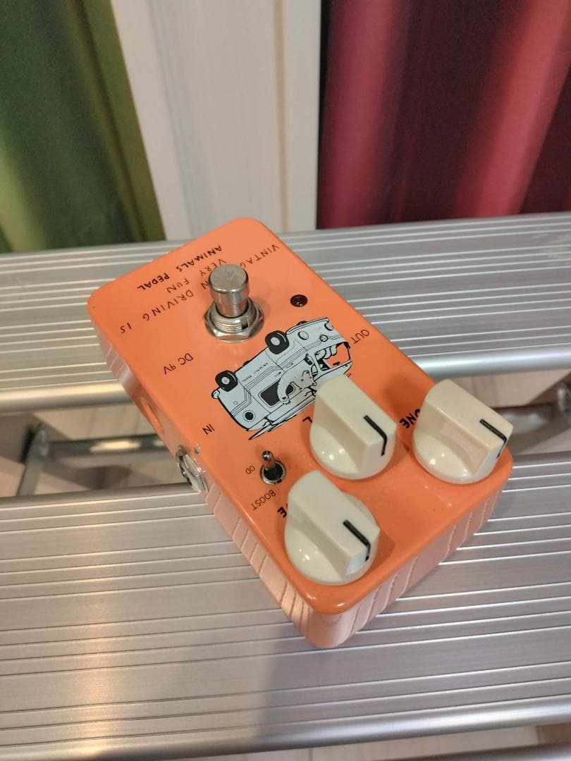 ANIMALS PEDAL　VINTAGE VAN