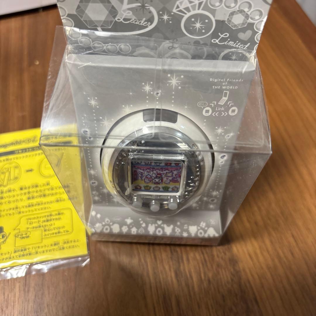 たまごっちidl ホワイト