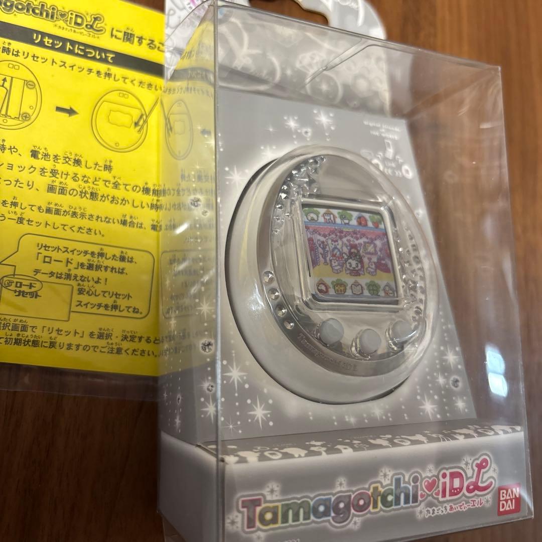 たまごっちidl ホワイト